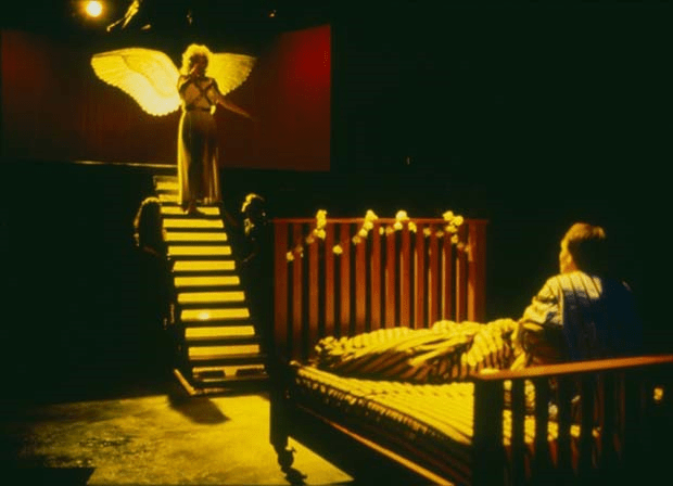 angelsinamerica1and2productionphoto620x448
